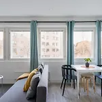 Hiisi Homes Haaga מלון דירות הלסינקי