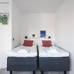 Hiisi Homes Haaga 3* הלסינקי