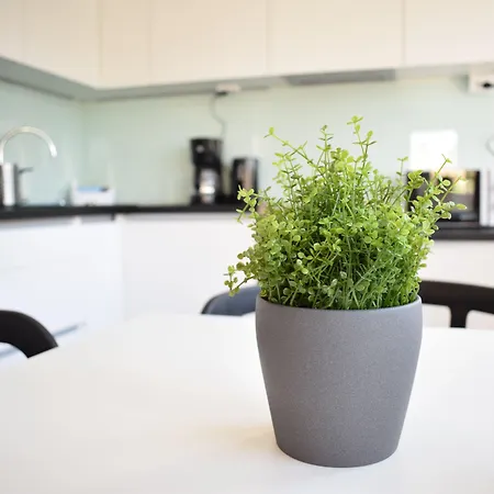 Hiisi Homes Haaga 아파트호텔 헬싱키