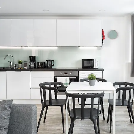 아파트호텔 Hiisi Homes Haaga 4*