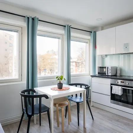 Hiisi Homes Haaga Aparthotel 4*