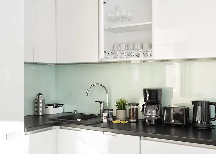 Hiisi Homes Haaga Aparthotel 4*